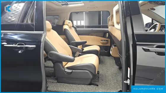 KIA CARNIVAL GASOLINE 9-SEATER NOBLESSE