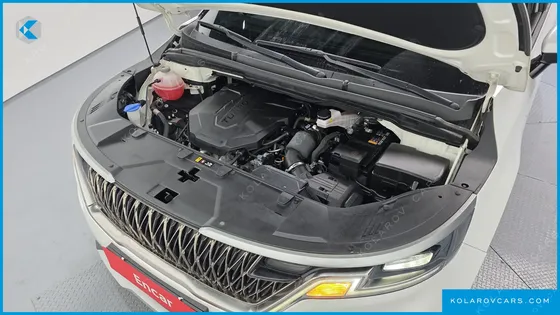 KIA CARNIVAL DIESEL 9-SEATER PRESTIGE