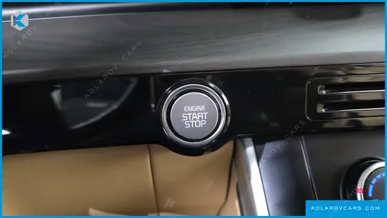 KIA CARNIVAL DIESEL 9-SEATER PRESTIGE