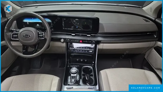 KIA CARNIVAL DIESEL 9-SEATER SIGNATURE