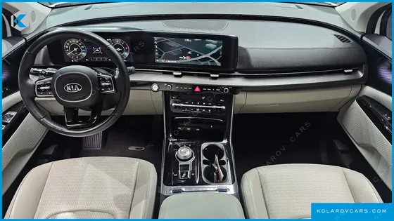 KIA CARNIVAL DIESEL 9-SEATER SIGNATURE