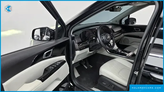 KIA CARNIVAL DIESEL 9-SEATER NOBLESSE