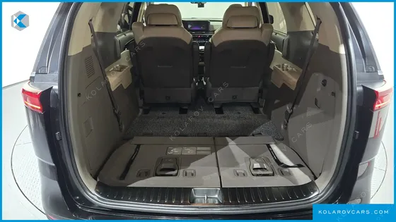 KIA CARNIVAL DIESEL 7-SEATER NOBLESSE