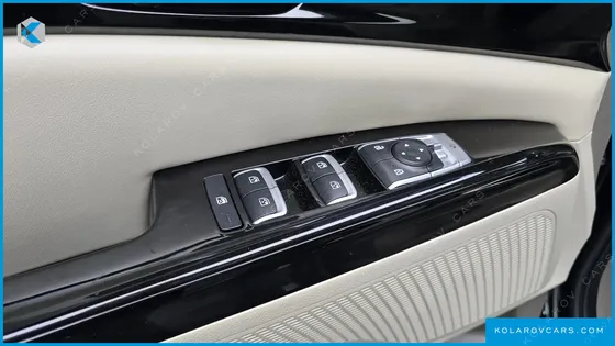 KIA CARNIVAL DIESEL 7-SEATER NOBLESSE