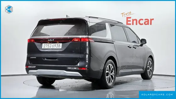 KIA CARNIVAL DIESEL 9-SEATER PRESTIGE