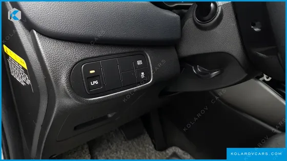 KIA CARENS 2.0 LPI LUXURY