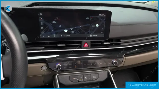 KIA CARNIVAL HEV 7SEATER GRAVITY