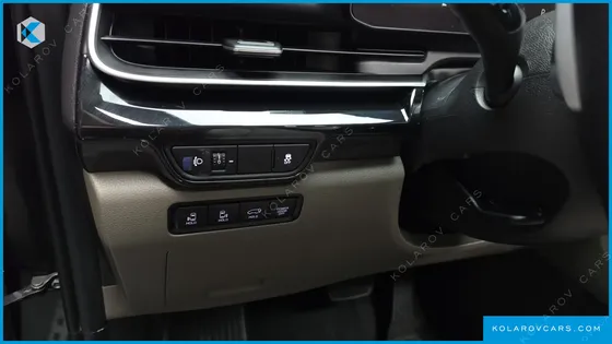 KIA CARNIVAL HEV 7SEATER GRAVITY