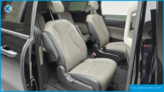 KIA CARNIVAL HEV 9SEATER NOBLESS