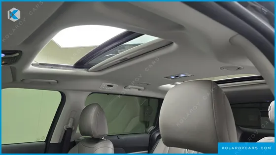KIA CARNIVAL HEV 9SEATER NOBLESS