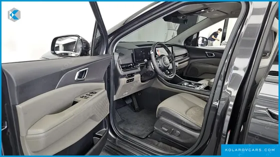 KIA CARNIVAL HEV 9SEATER NOBLESS
