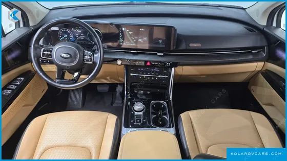 KIA CARNIVAL DIESEL 7-SEATER SIGNATURE