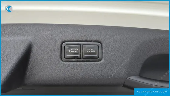 KIA CARNIVAL DIESEL 7-SEATER SIGNATURE