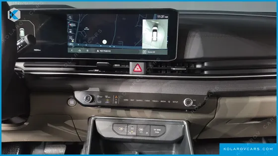KIA CARNIVAL HEV 7SEATER OUTDOOR NOBLESS