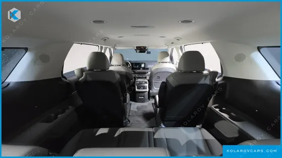 KIA CARNIVAL HEV 7SEATER OUTDOOR NOBLESS