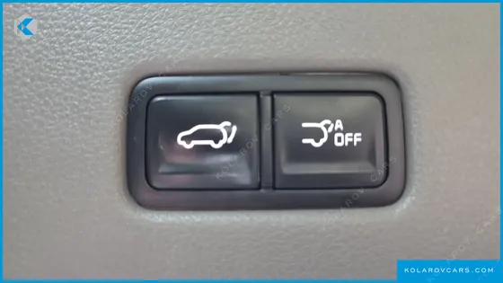 KIA CARNIVAL GASOLINE 7-SEATER HI-LIMOUSINE