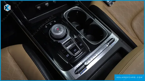 KIA CARNIVAL DIESEL 9-SEATER NOBLESSE
