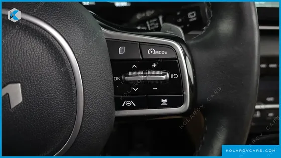 KIA CARNIVAL DIESEL 9-SEATER NOBLESSE