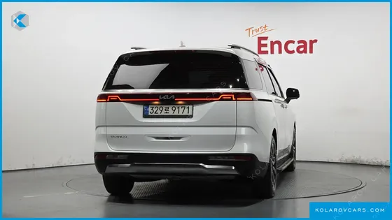 KIA CARNIVAL GASOLINE 9-SEATER SIGNATURE