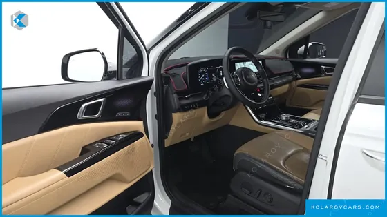 KIA CARNIVAL GASOLINE 9-SEATER SIGNATURE