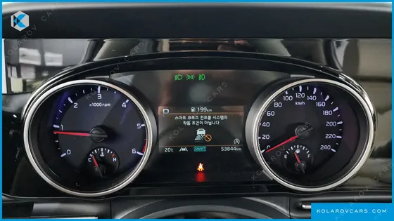 KIA CARNIVAL DIESEL 7-SEATER NOBLESSE