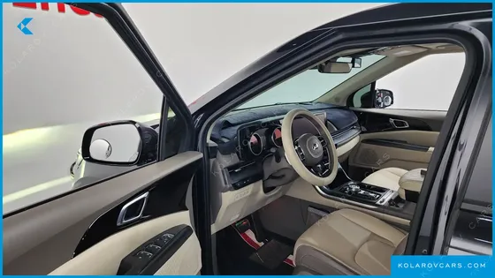KIA CARNIVAL DIESEL 7-SEATER NOBLESSE