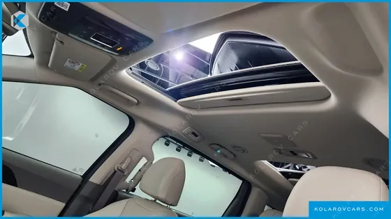 KIA CARNIVAL DIESEL 7-SEATER NOBLESSE