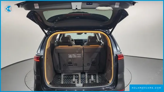 KIA CARNIVAL DIESEL 7-SEATER NOBLESSE