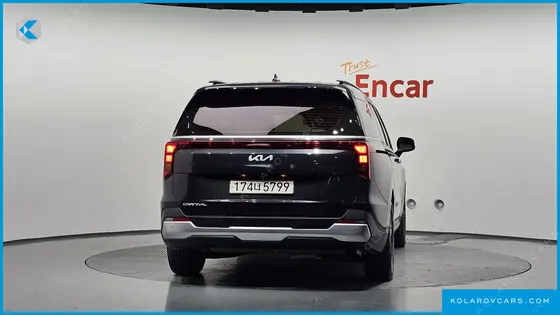 KIA CARNIVAL DIESEL 9-SEATER PRESTIGE