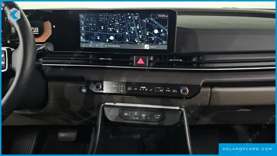 KIA CARNIVAL DIESEL 9-SEATER PRESTIGE