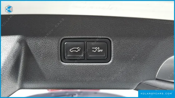 KIA CARNIVAL DIESEL 9-SEATER SIGNATURE