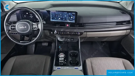 KIA CARNIVAL HEV 9SEATER NOBLESS