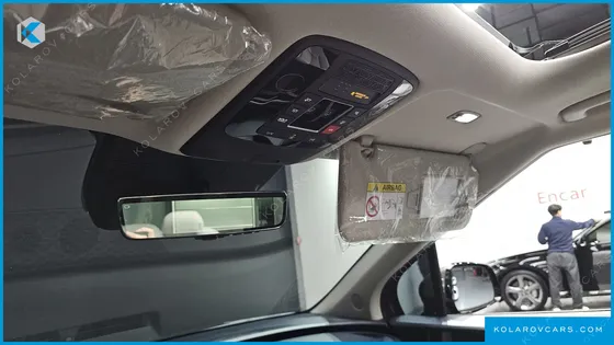 KIA CARNIVAL HEV 9SEATER GRAVITY