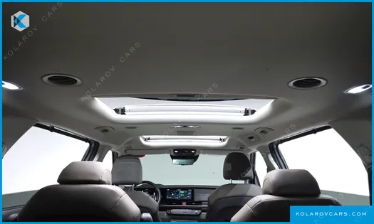 KIA CARNIVAL HEV 9SEATER GRAVITY