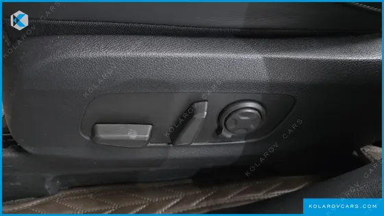 KIA CARNIVAL HEV 9SEATER GRAVITY