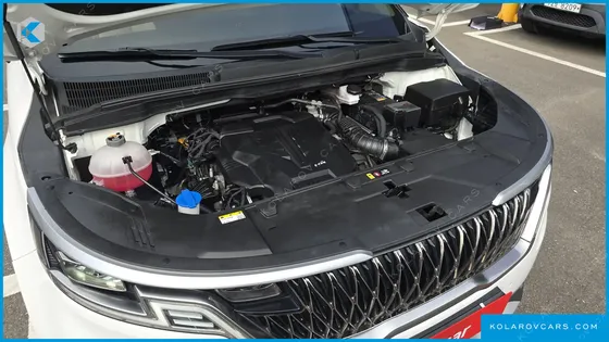 KIA CARNIVAL GASOLINE 9-SEATER PRESTIGE