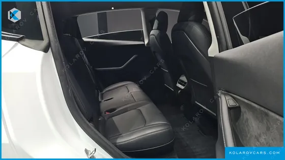 TESLA MODEL Y LONG RANGE AWD