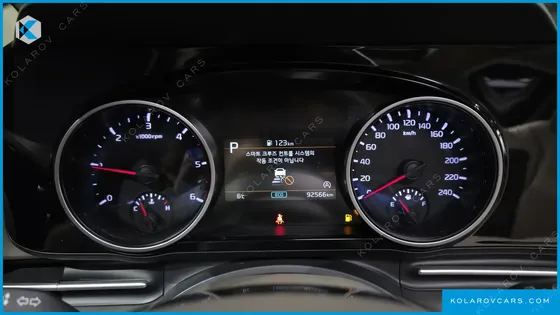 KIA CARNIVAL DIESEL 9-SEATER NOBLESSE