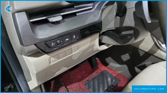 KIA CARNIVAL DIESEL 9-SEATER NOBLESSE