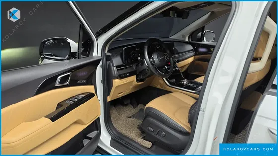 KIA CARNIVAL DIESEL 7-SEATER SIGNATURE