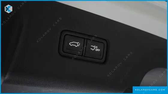 KIA CARNIVAL DIESEL 7-SEATER SIGNATURE