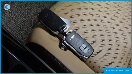 KIA CARNIVAL DIESEL 7-SEATER SIGNATURE