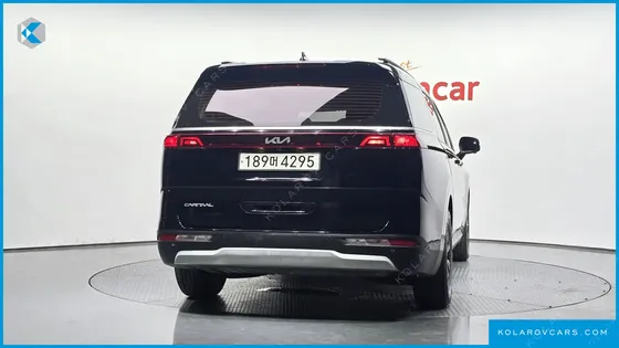 KIA CARNIVAL DIESEL 9-SEATER PRESTIGE