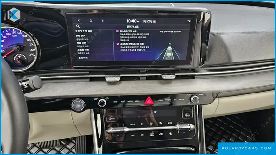 KIA CARNIVAL DIESEL 9-SEATER NOBLESSE