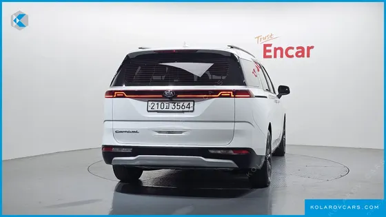 KIA CARNIVAL DIESEL 9-SEATER PRESTIGE