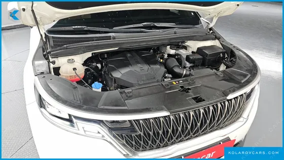 KIA CARNIVAL DIESEL 9-SEATER PRESTIGE