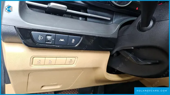 KIA CARNIVAL DIESEL 9-SEATER PRESTIGE