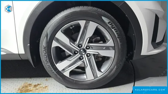 KIA SORENTO HEV 1.6 2WD