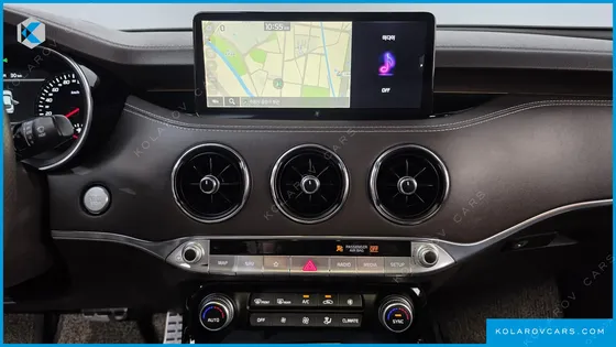 KIA STINGER 2.5 AWD MASTERS