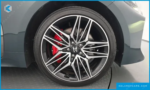 KIA STINGER 2.5 AWD MASTERS